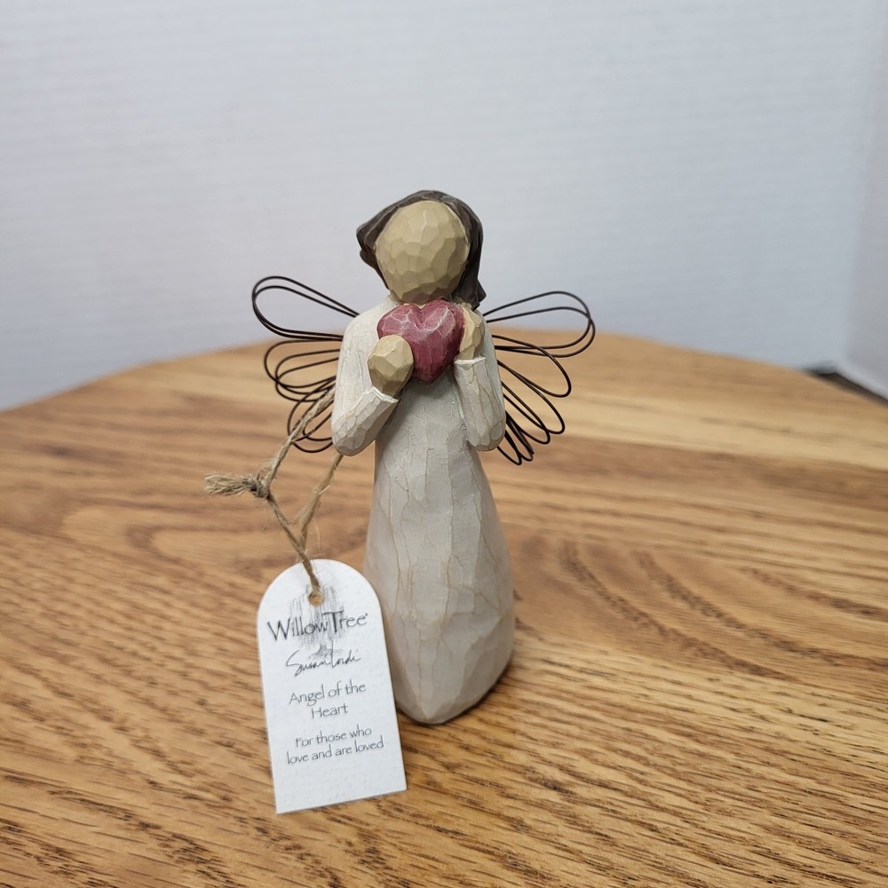 Willow Tree "Angel Of The Heart" Figurine 2000 Demdaco By Susan Lordi Red Heart